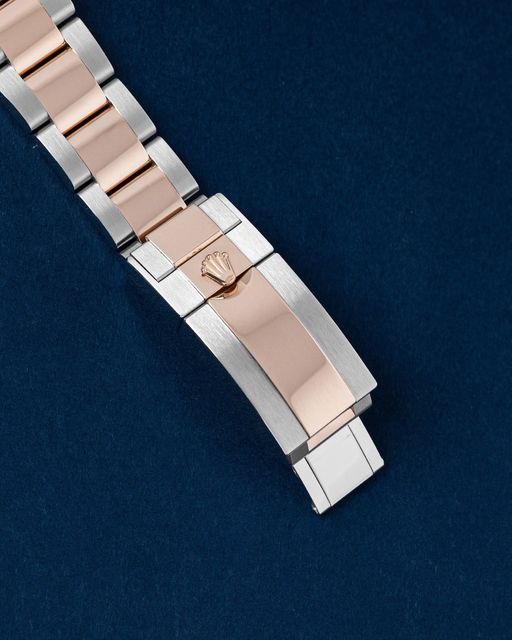 Rolex GMT Master II 126711 CHNR Image 3